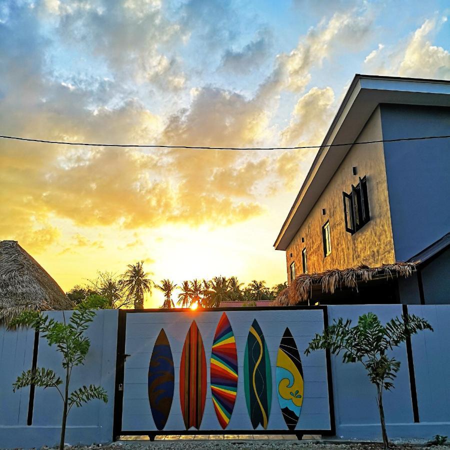 The Weekend Langkawi Bed & Breakfast Pantai Cenang  Luaran gambar